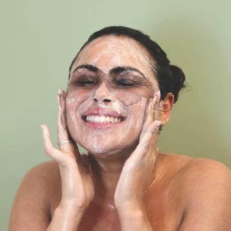 Organic Make up Removing Oil Gel - Honey and Camelia - Ultra Bee Health UK