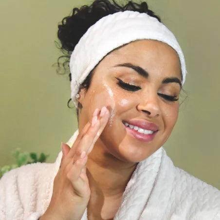 Organic Make up Removing Oil Gel - Honey and Camelia - Ultra Bee Health UK