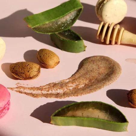 Organic Body Scrub - Exfoliating with Almond and Rice Shells 150ml - Ultra Bee Health UK