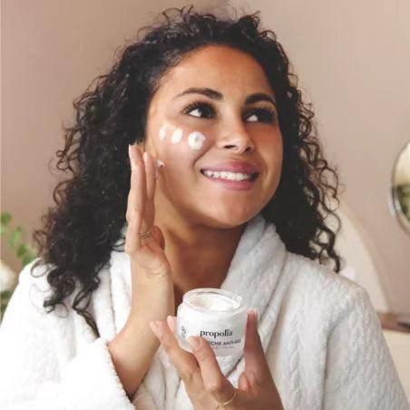 Organic Rich Anti Ageing Moisturiser- Bee Pollen - Hyaluronique acid 50ml - Ultra Bee Health UK